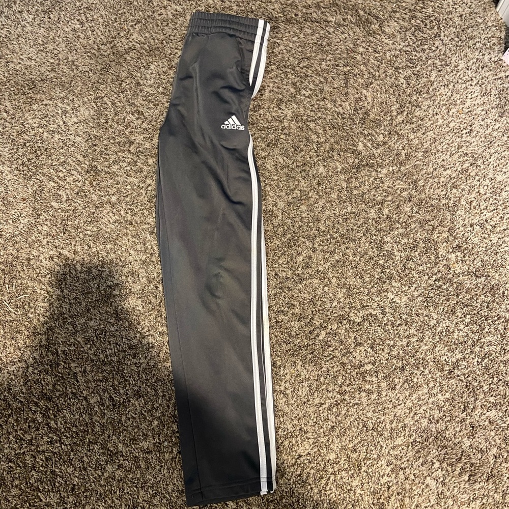 addias sweat pants